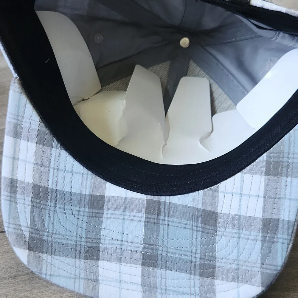 Marc Jacobs Blue Gray White Plaid Hat NwT